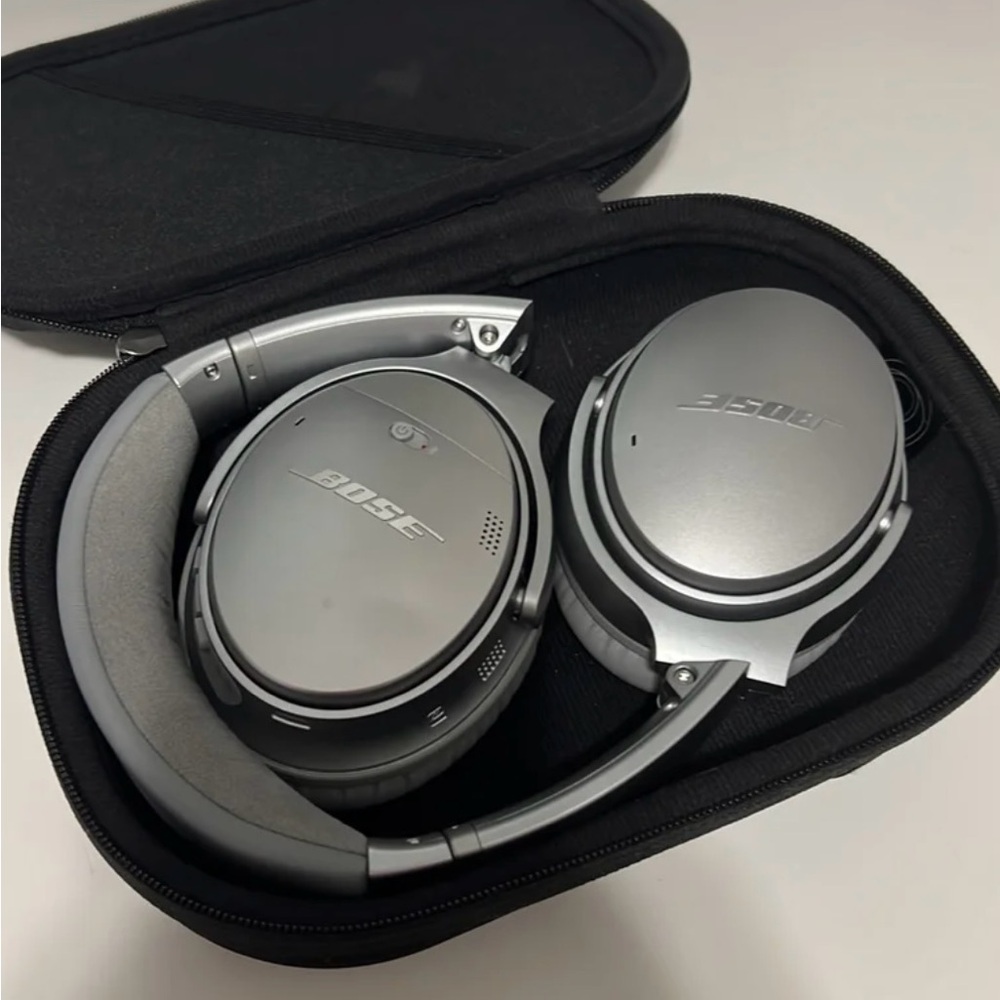 Bose Headphones QuietComfort QC35 II